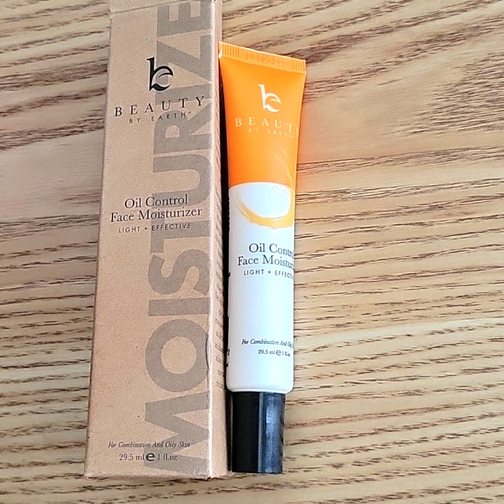 BEAUTY BY EARTH OIL CONTROL MOISTURIZER